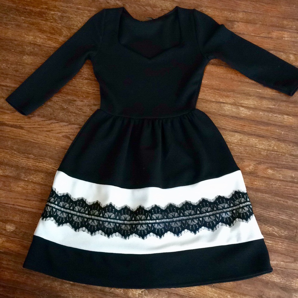 Von Maur dress